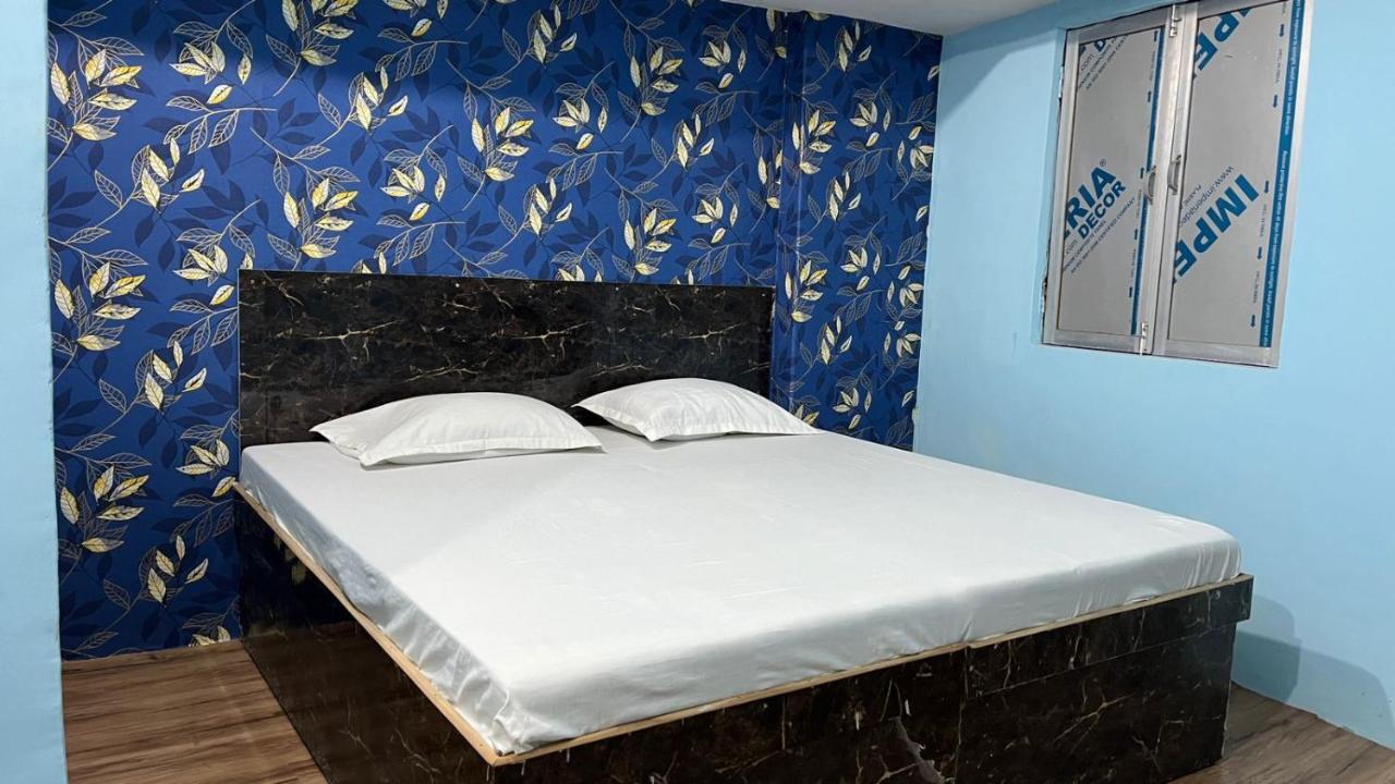 Krishna P. Guest House Varanasi Exterior foto